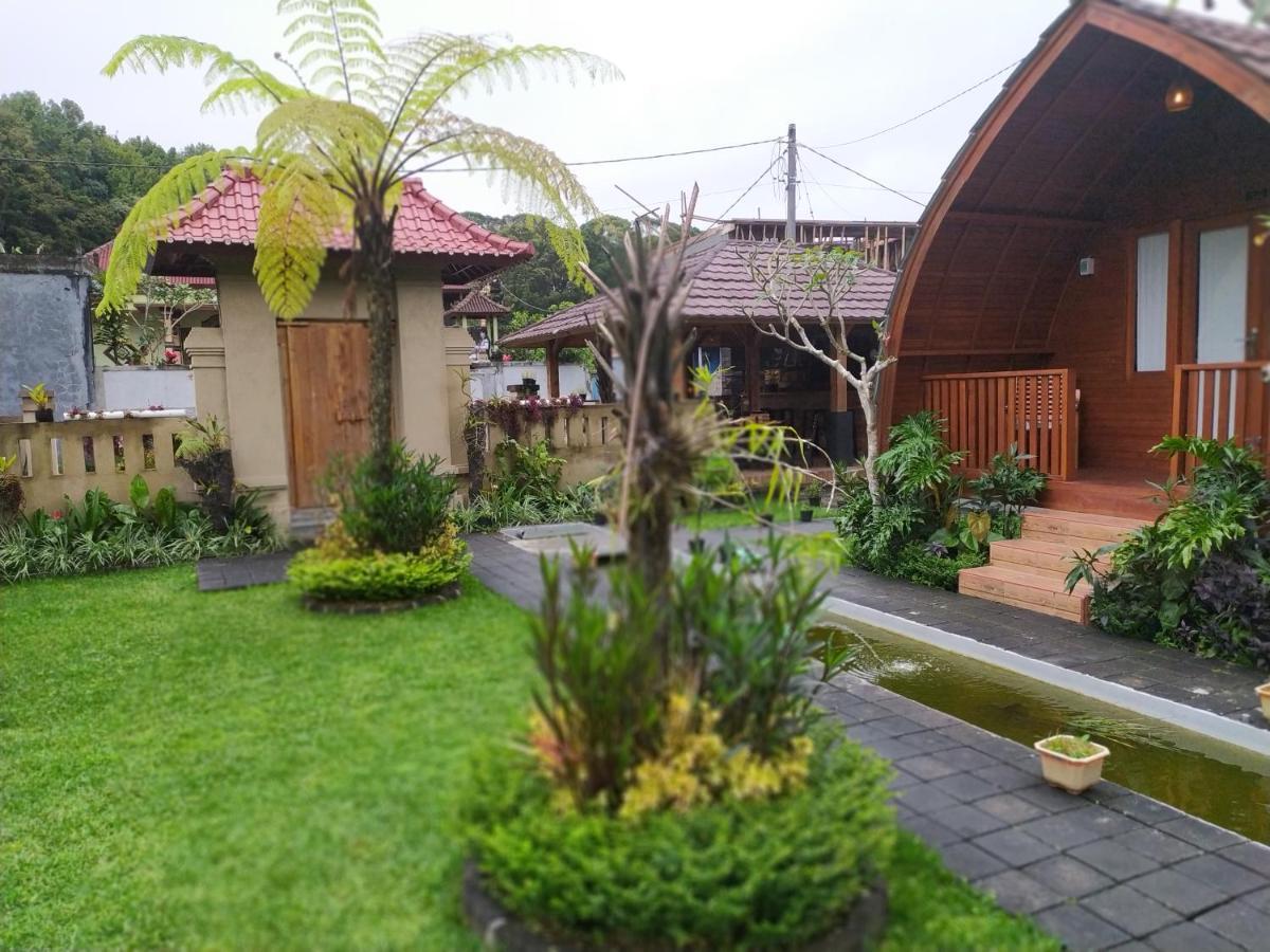 Umah Lumbung